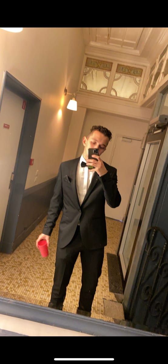 Profil de Berton